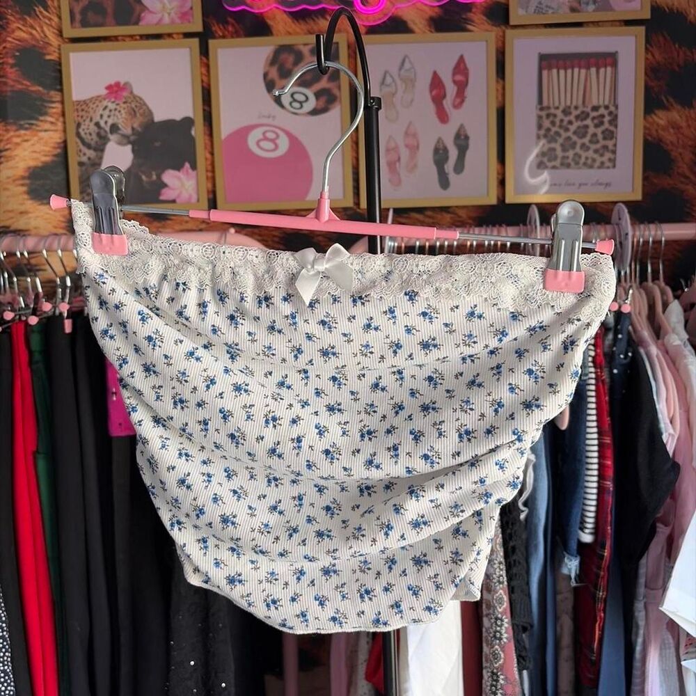 Unbranded Women's multi Crop-top